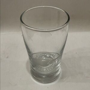 Goose Island Brewing Chicago 6 Oz Clear Glass Bar Accessory 4 In Tall 2 In Round